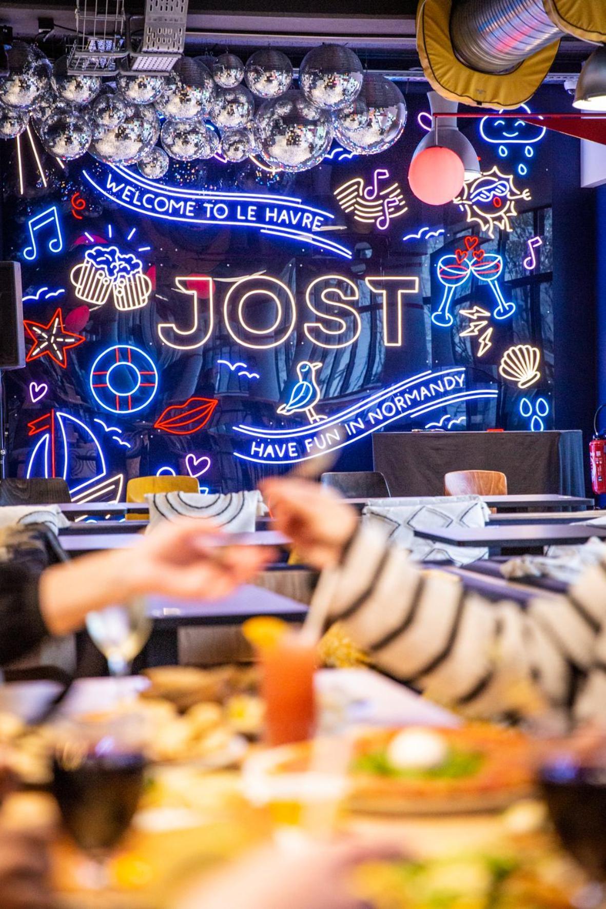 Jost Hostel Le Havre Centre Gare Zewnętrze zdjęcie