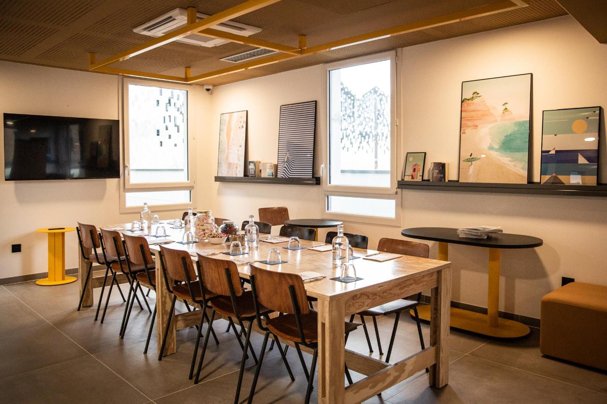 Jost Hostel Le Havre Centre Gare Zewnętrze zdjęcie